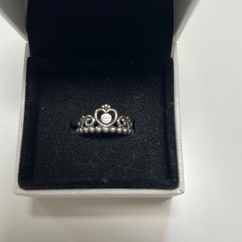 Pandora Princes ring
